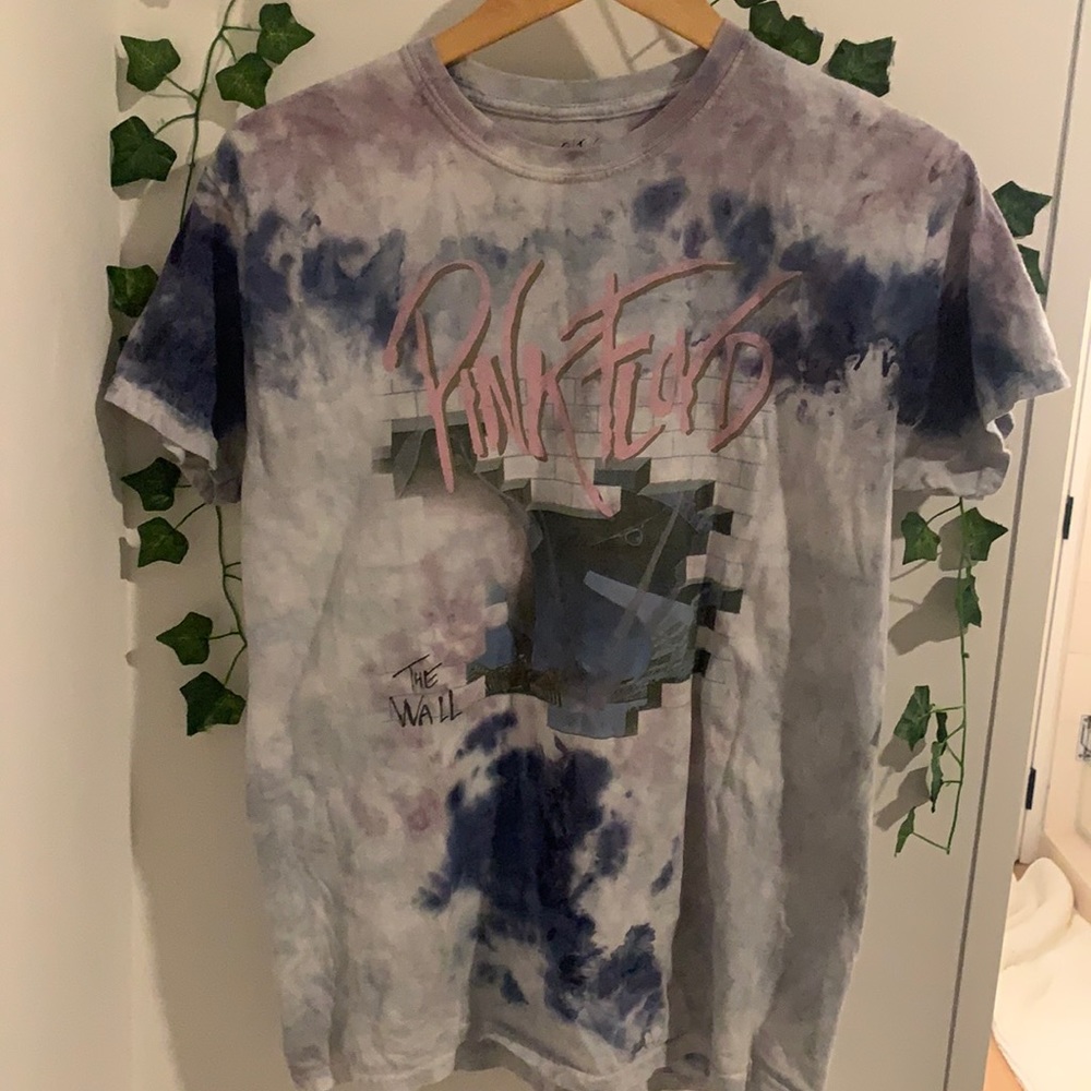 pink floyd shirt